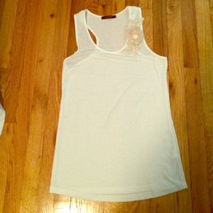 🚫 SOLD long ivory tank