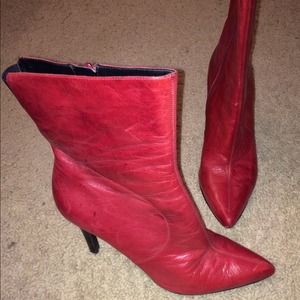 SOLD Women's Dark red Nine West heel boots💋SOLD