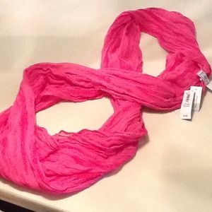 Old navy pick scarf!