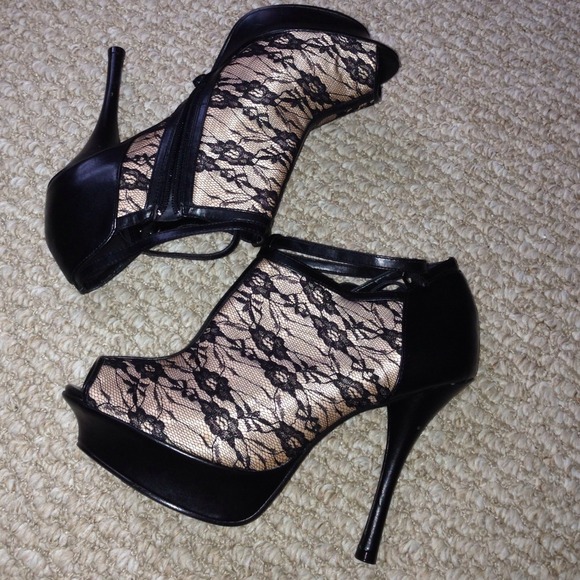 🔴TRADED🔴 to Kelsey my posh bestie