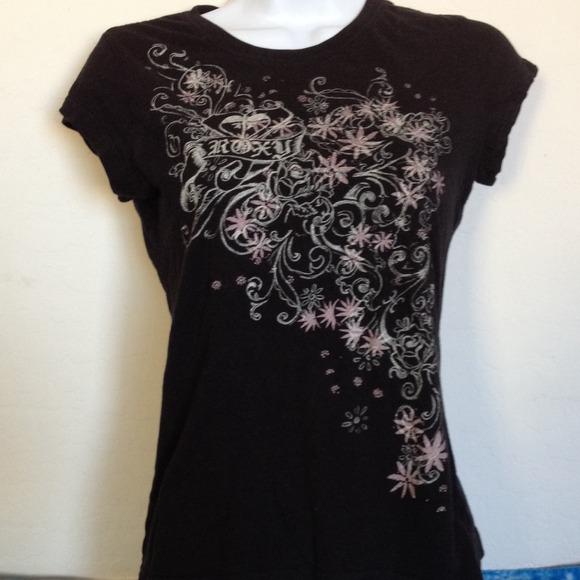 🌹sold in bundle🌹 black Roxy tee