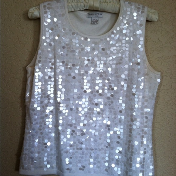 Sweaters - Glitzy sweater