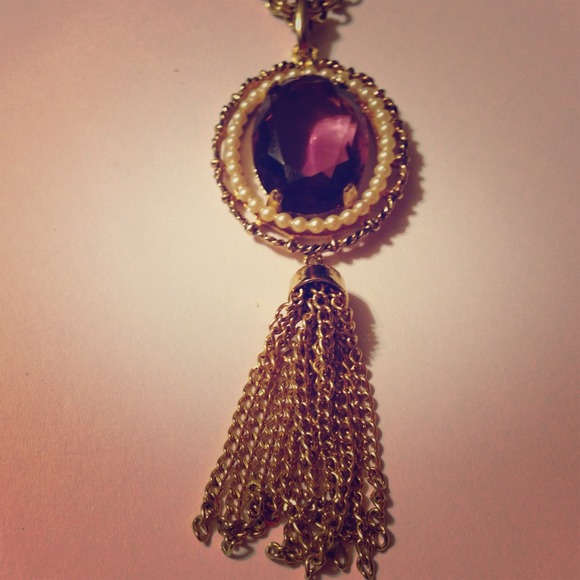 Vintage avon necklace