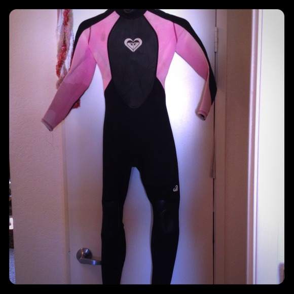 ❗️Reserved for K_SZCZ❗️ROXY Full body wetsuit!!