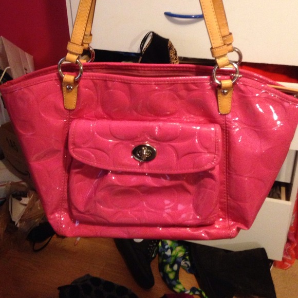 SOLD  FROM $180. Pink Coach shoulder bag
