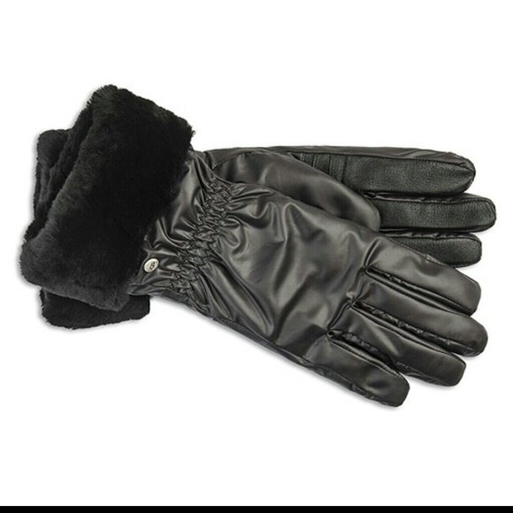 SOLD. Ugg tech smart gloves shearling trim