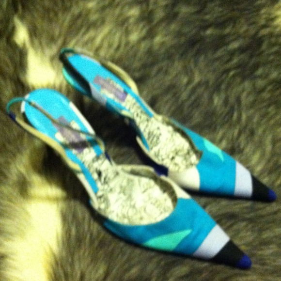 HOLD SOLDPucci high heeled slings
