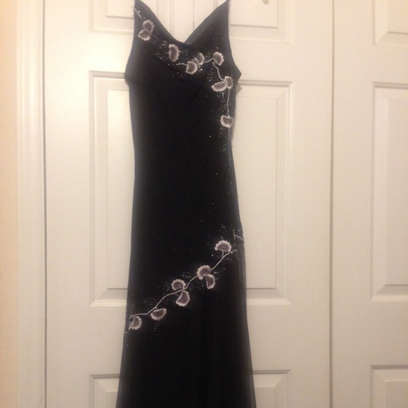 Black prom/homecoming/cocktail dress. - Picture 1 of 2