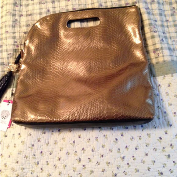 Vince Camuto Clutch in Bronze and Black - Picture 3 of 4