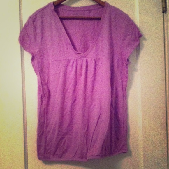 *SOLD* Lilac New York & Company Blouson Tee