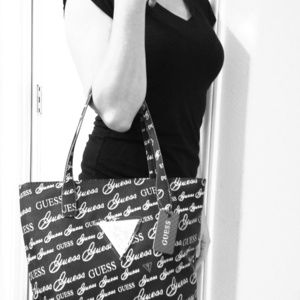 ❌❌❌ SOLD!!! GUESS handbag Black white and red