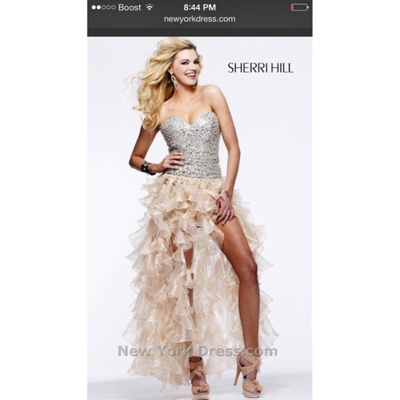 Sherri Hill prom dress - Picture 2 of 4