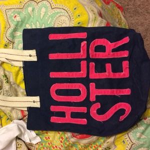 Hollister Bag!!