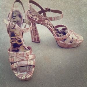 Sam Edelman Taryn Snake Skin Pattern Pumps NWOT