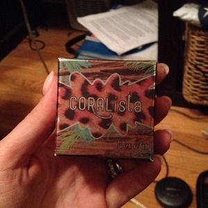 Coralista blush and mac concealer