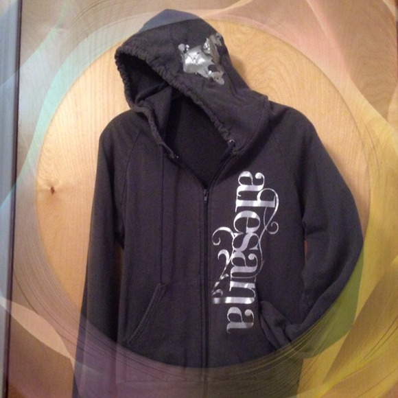 PRICE⬇️ Alesana pop metal band zip hoodie.