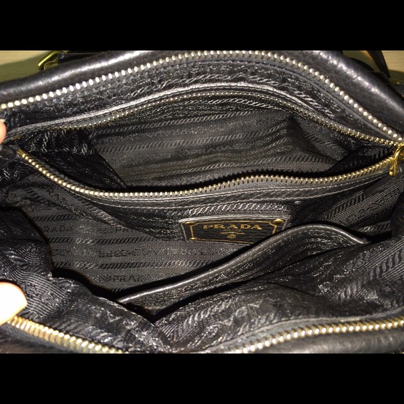 PRADA SOLD - Picture 4 of 4
