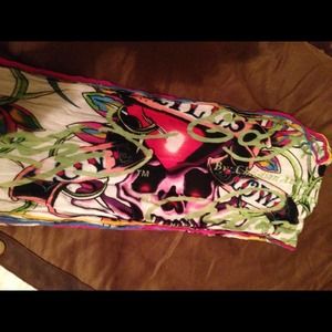 Ed hardy scarf