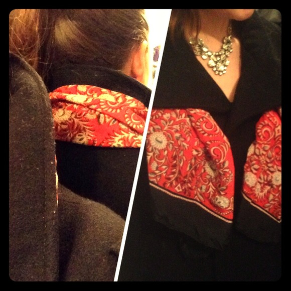 Vintage red pattern scarf