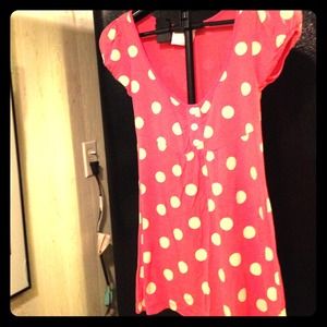 Pink polkadot top
