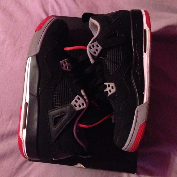 Jordan 4s Bred 4s