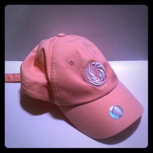 Women's light Pink MAVS hat