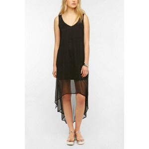 Urban Outfitters - Black Chiffon Maxi Dress