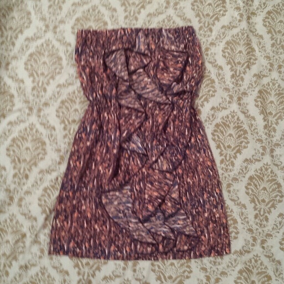 Strapless ruffle tunic dresd