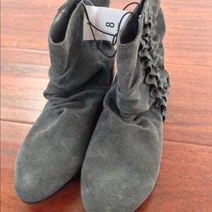 Reserved NWT Target xhilaration brand flat booties