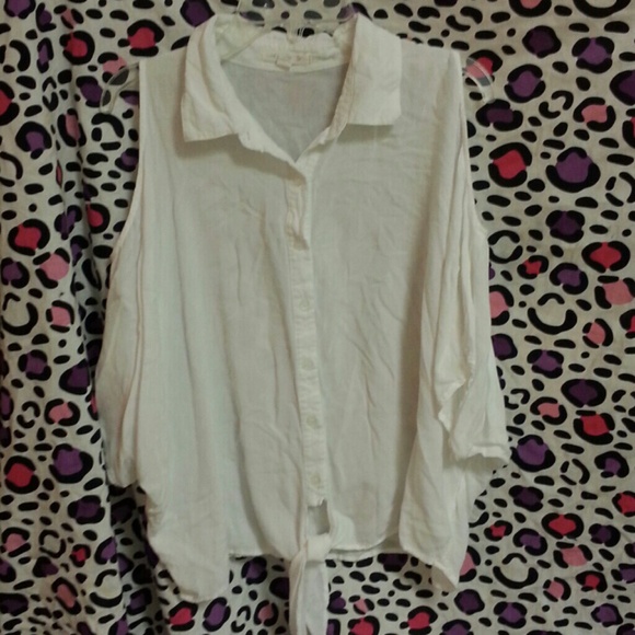 Open shoulder top - Picture 1 of 1