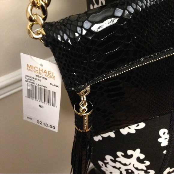 Michael kors weston clutch top