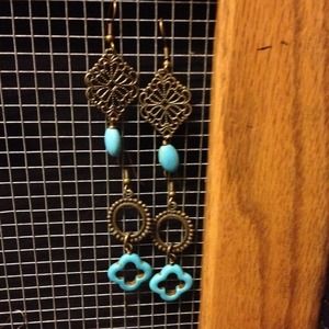 Antique gold and turquoise dangle earrings.