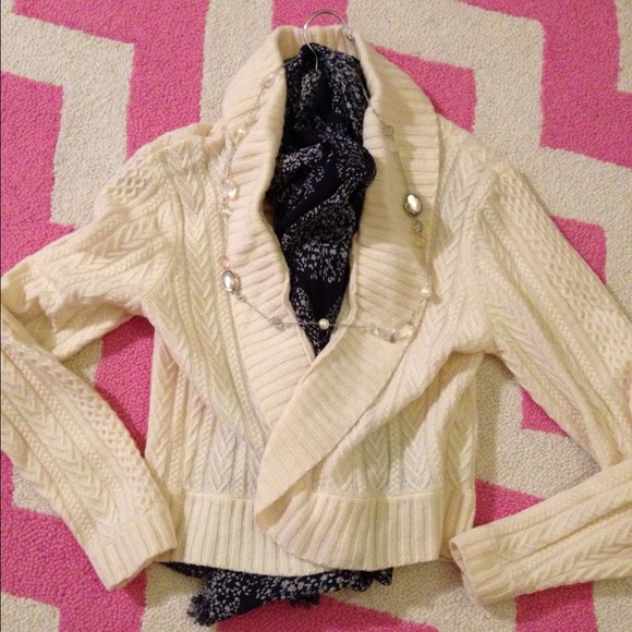 SOLD IN BUNDLE Ralph Lauren Sweater