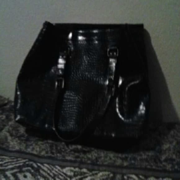 The limited black purse