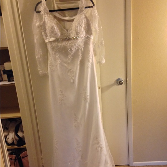 alfred angelo Dresses & Skirts - wedding gown