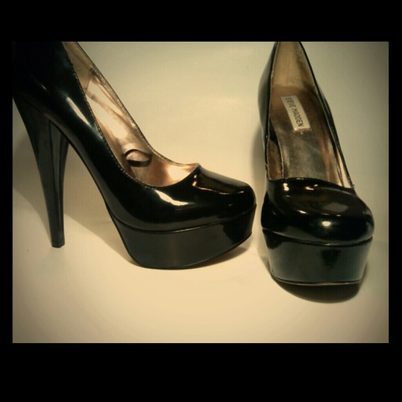 Steve Madden Shoes - Steve Madden 6"inch heels