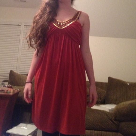 orange dress