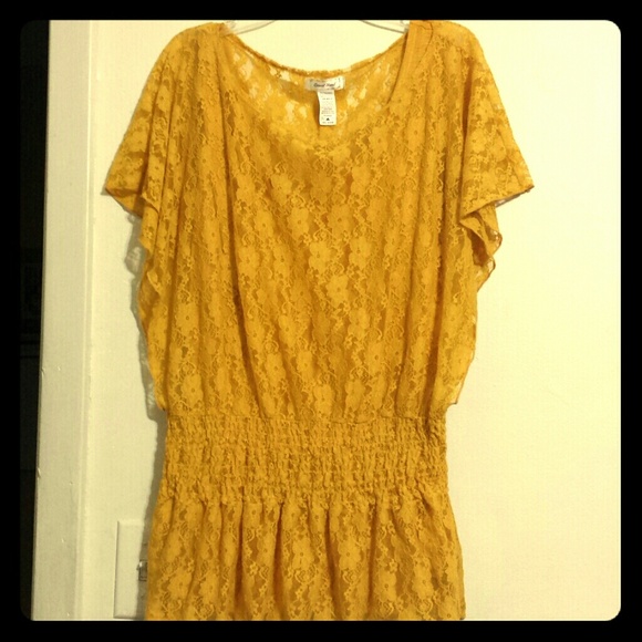 Sold Sexy lace top four work or play