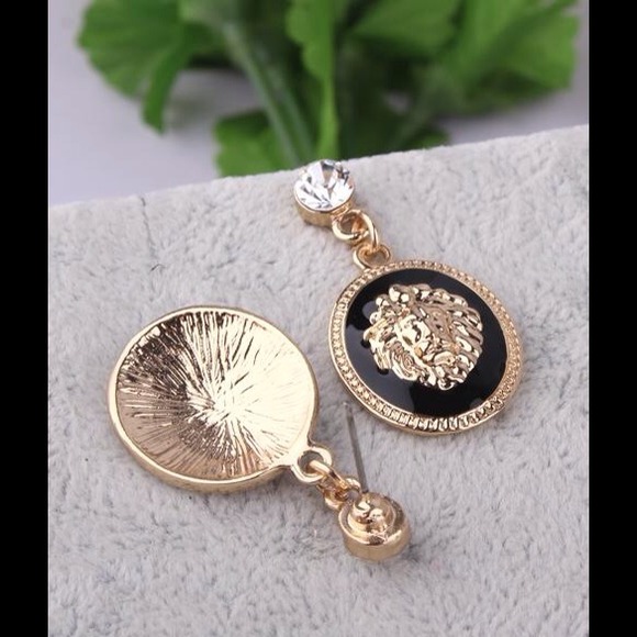 SOLD - Picture 3 of 4