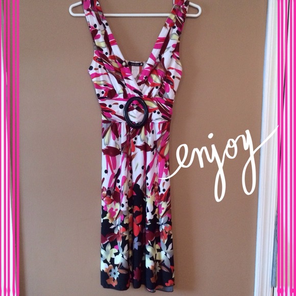 Dresses & Skirts - Sold in bundle Host Pick 05/11🎉