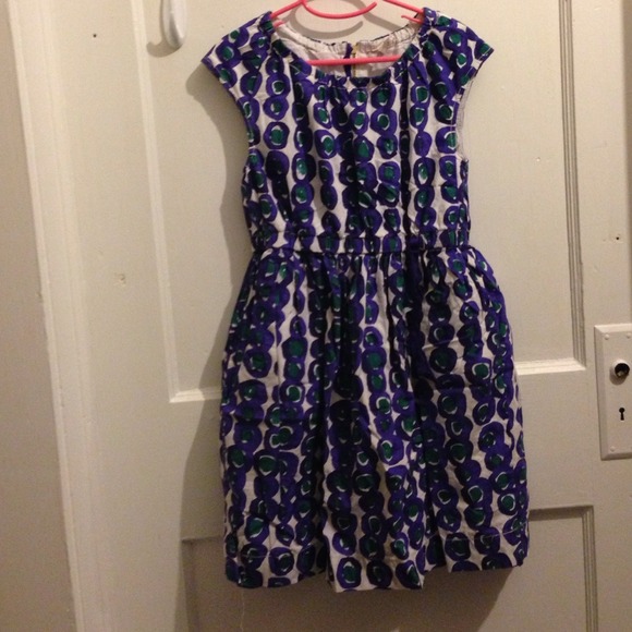Little girls beautiful dress - Picture 1 of 4