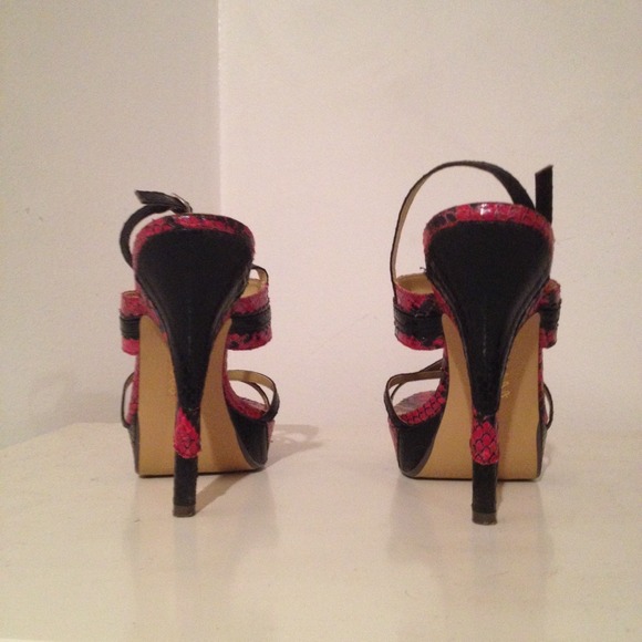 🔴SOLD🔴 - Picture 2 of 3