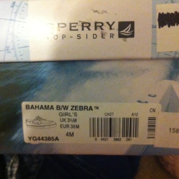 Girls sperrys - Picture 4 of 4