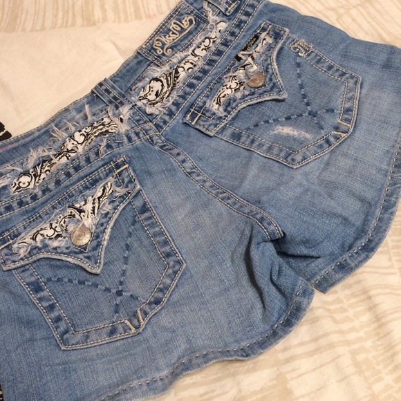 Miss Me Shorts