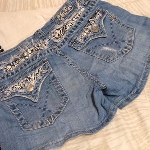 Miss Me Shorts
