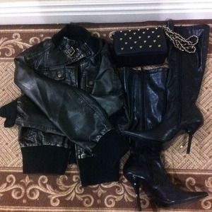 The Black Great Deal Bundle.