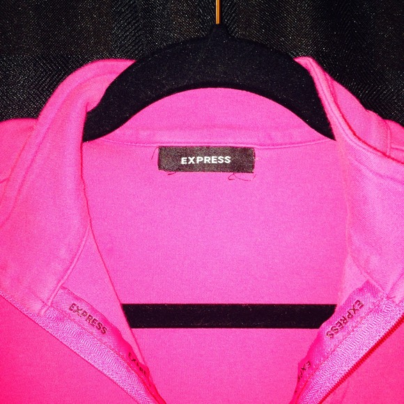 "Express" thin sweatshirt.