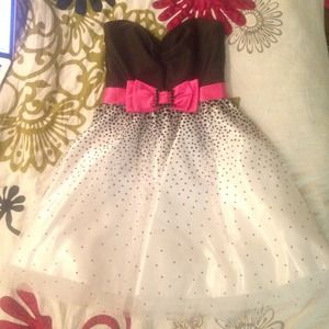 Jessica McClintock formal prom homecoming dress