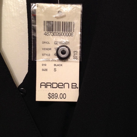 Beautiful black dress with beads - Picture 2 of 3