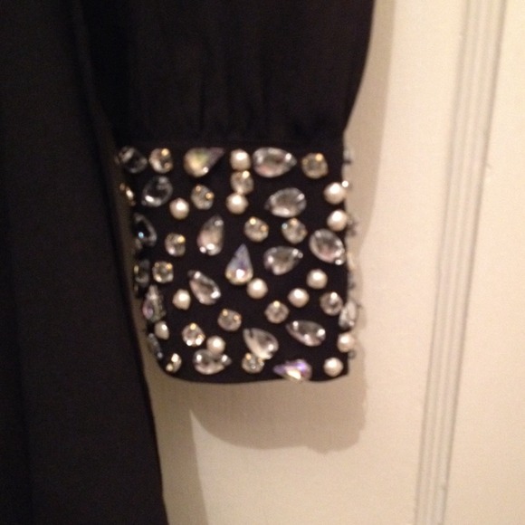 Beautiful black dress with beads - Picture 3 of 3